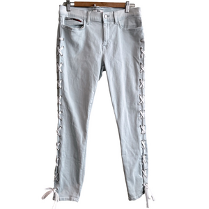 60 Tommy Hilfiger Ladies  Lace-Up Skinny Light Denim Jeans Size 12/32 waist